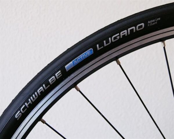 Lốp xe đạp SCHWALBE LUGANO II - 700x28c