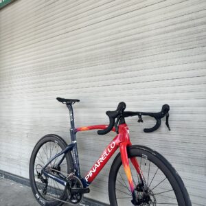 Xe đạp thể thao lắp ráp Pinarello F14 xanh đỏ