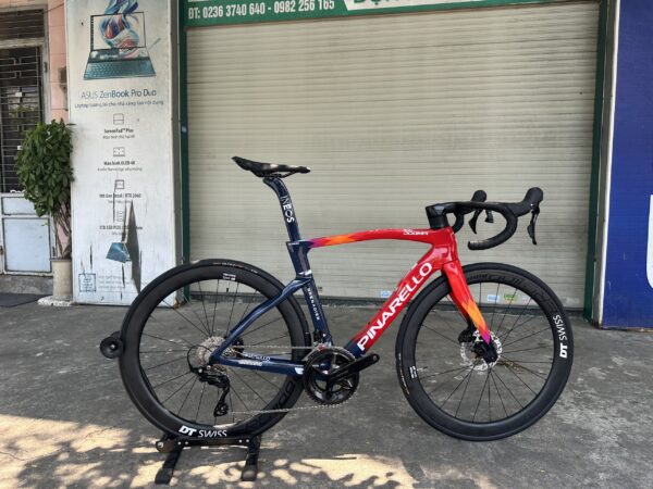 Xe đạp thể thao lắp ráp Pinarello F14 xanh đỏ