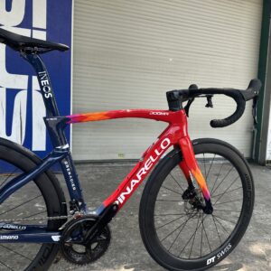 Xe đạp thể thao lắp ráp Pinarello F14 xanh đỏ